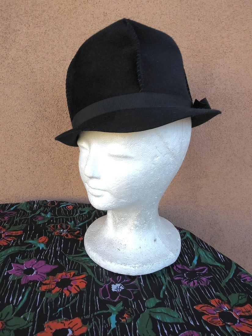 Vintage 1960s Womens Black Wool Fedora Hat Sculptural - 6