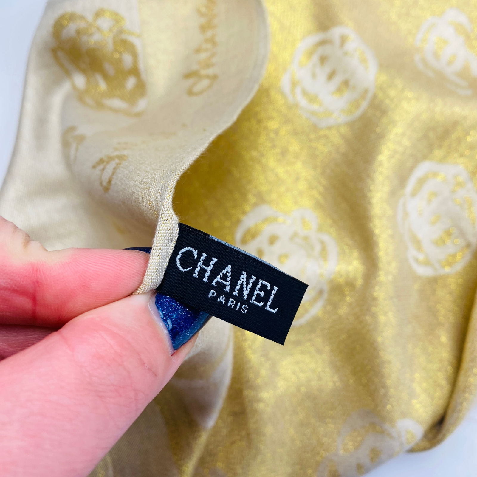 Chanel 50% Silk 50% Wool Gold Scarf Shawl - 6