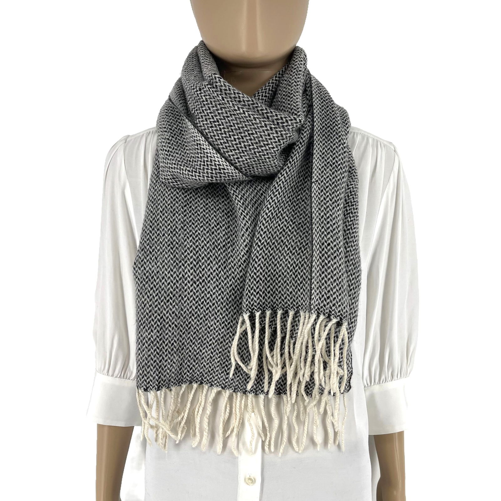 Giorgio Armani Grey Wool Blend Scarf - 4