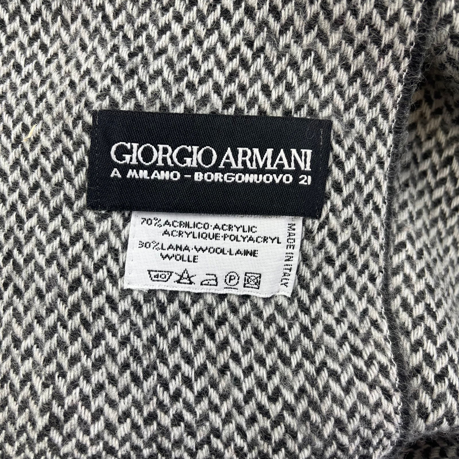 Giorgio Armani Grey Wool Blend Scarf - 6