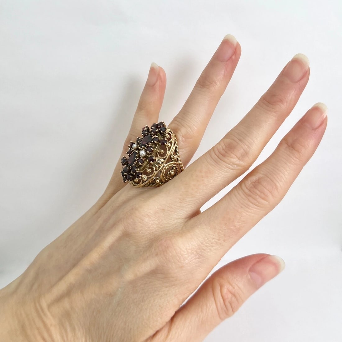 Vintage 1950's 1960's Garnet Pearl Cluster Cocktail Ring 14K Yellow Gold 13.85 G - 4