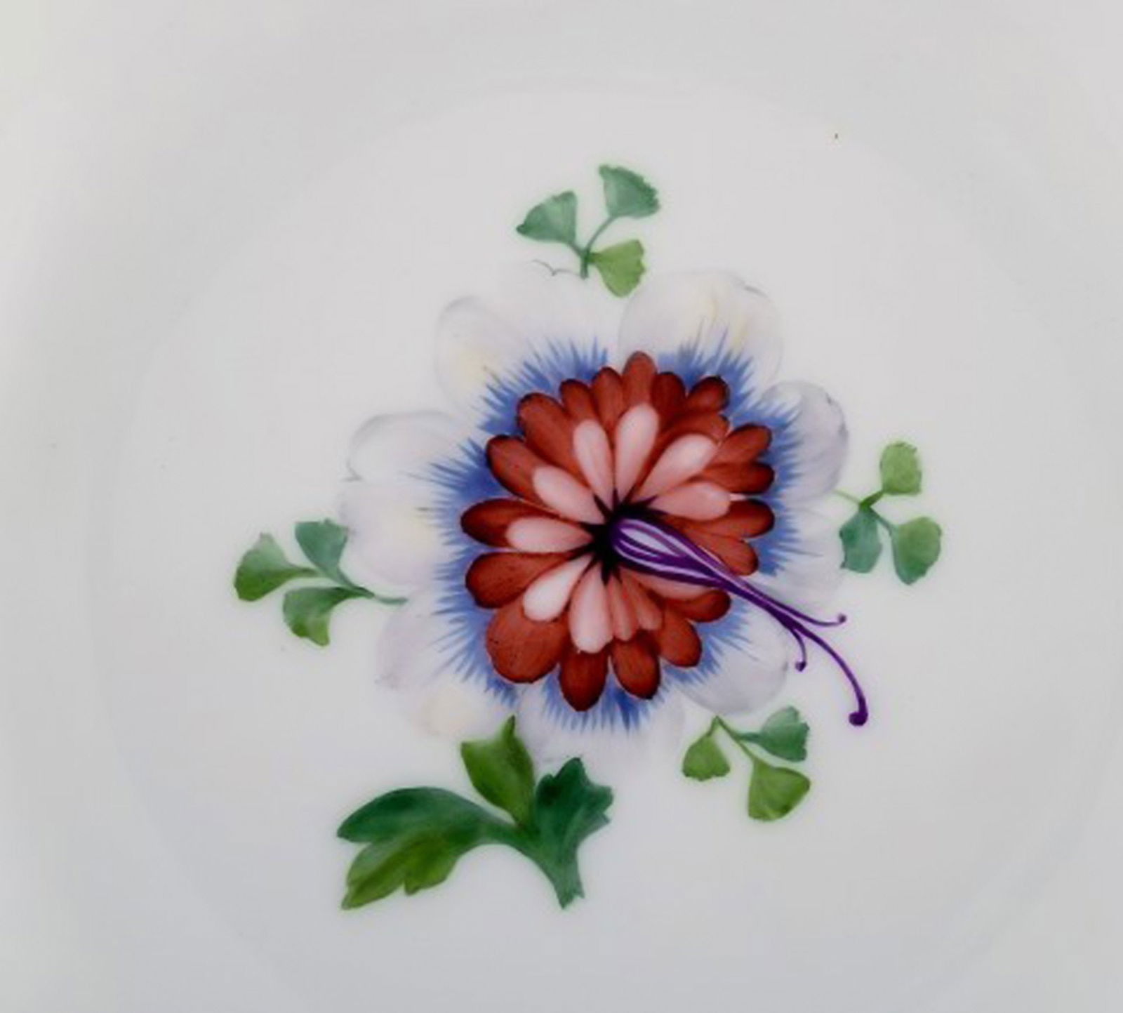 Four antique Royal Copenhagen deep plates in hand-painted porcelain with flowers and blue edge with - 4