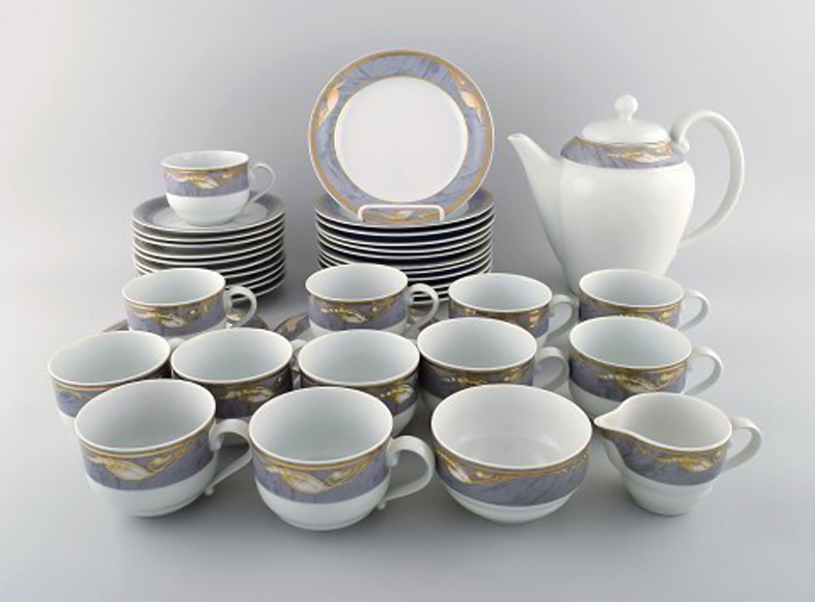 Royal Copenhagen Gray Magnolia. Complete coffee service for 12 people in porcelain. Late 20th - 2