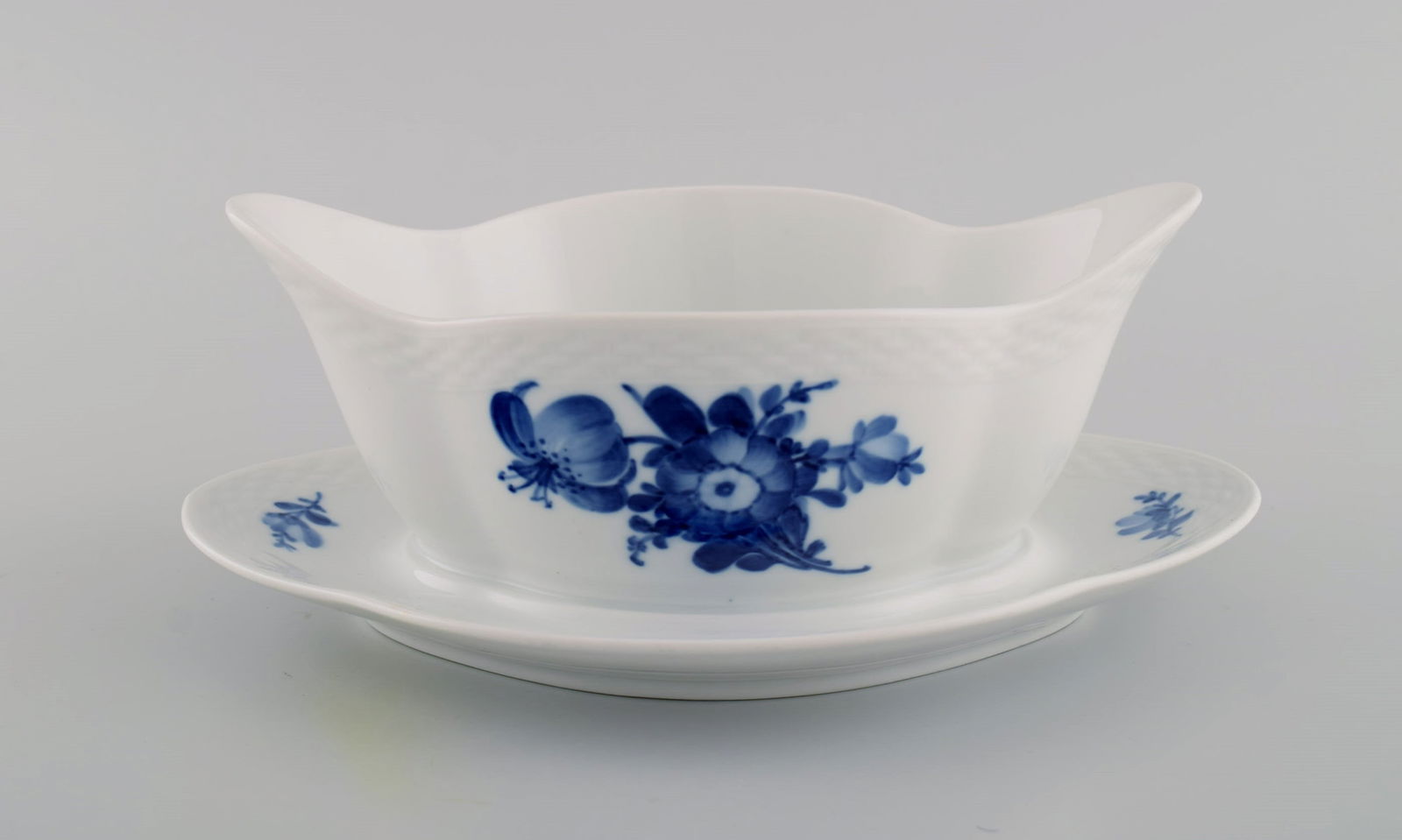 Royal Copenhagen Blue Flower Braided sauce boat on fixed stand. Model number 10/8159. Dated 1958. (1 of 5)
