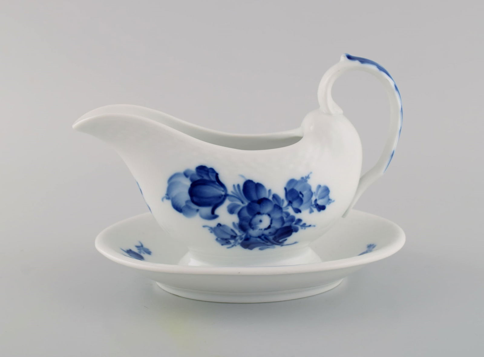 Royal Copenhagen Blue Flower Braided sauce boat on fixed stand. Model number 10/8068. Dated 1959. (1 of 7)