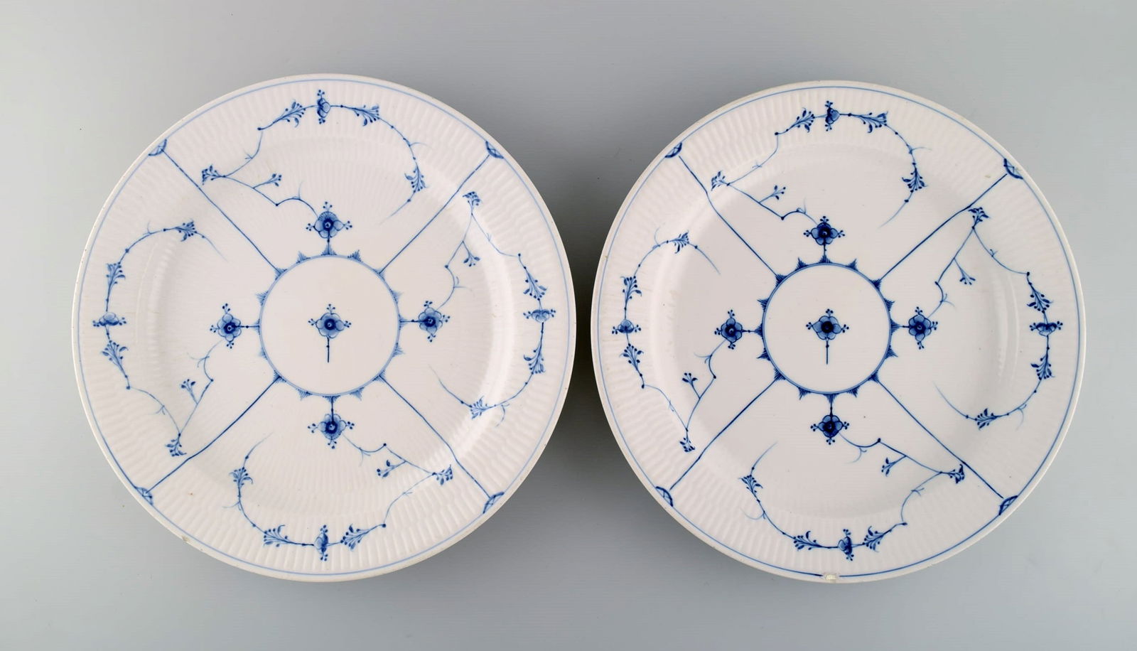 Two antique Royal Copenhagen Blue Fluted Plain serving dishes. Early 19th century. (1 of 6)
