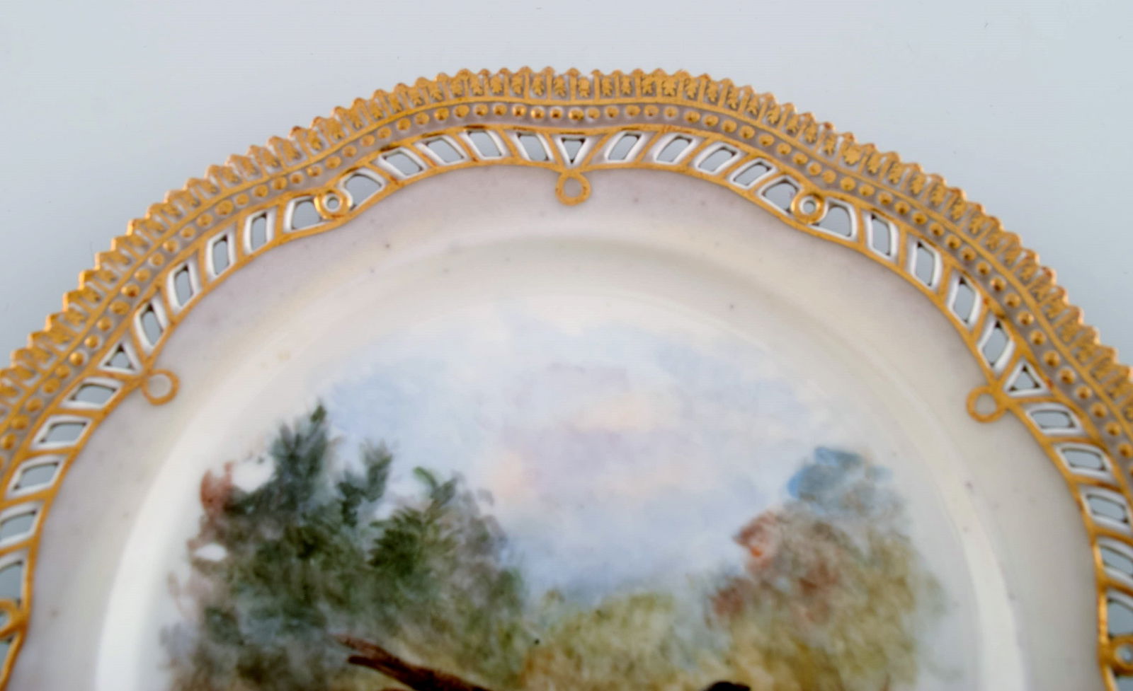 Early and rare Royal Copenhagen Fauna Danica plate in hand-painted porcelain with hunting motif and - 3
