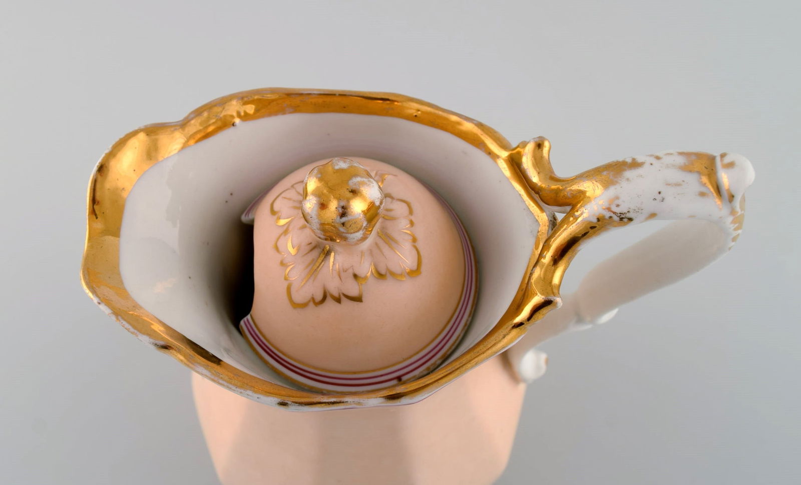 Antique Bing & Grøndahl chocolate jug in porcelain with hand-painted purple and gold - 2