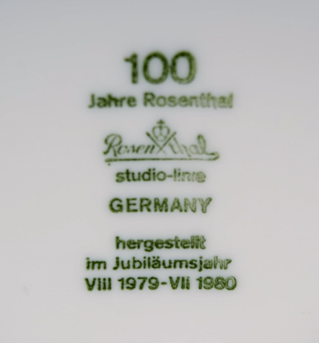 Tapio Wirkkala for Rosenthal. Corinth lidded tureen in blue painted porcelain. Modernist Finnish - 6