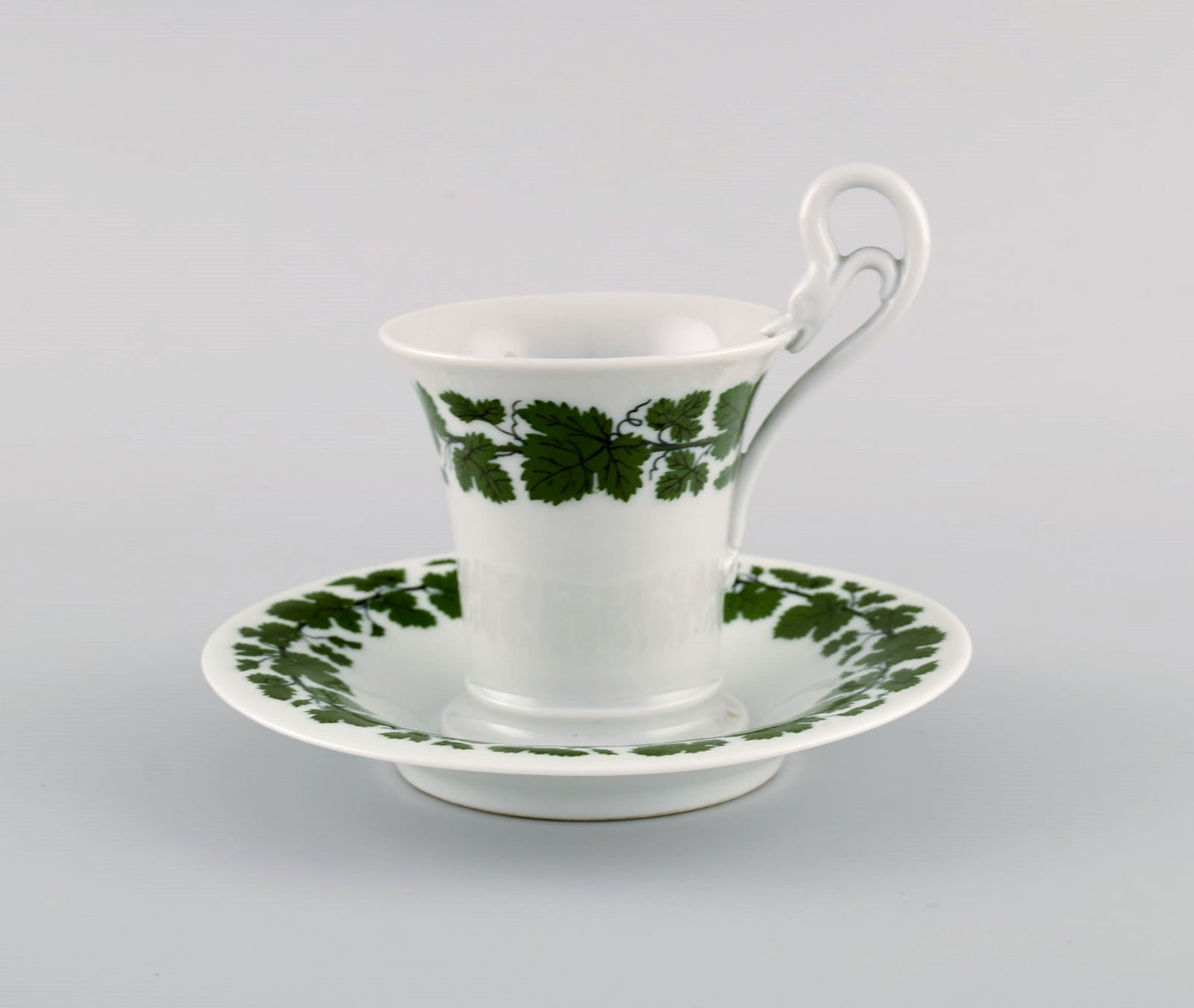 Meissen Green Ivy Vine Leaf egoist coffee service in hand-painted porcelain. 1940s. - 3