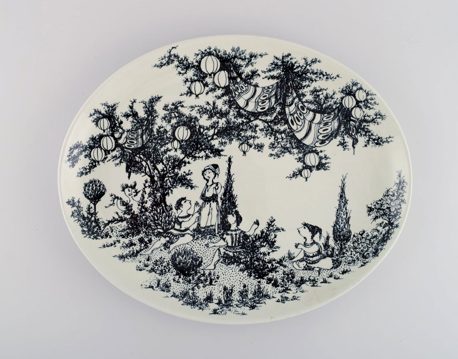 Bjørn Wiinblad for Nymølle. Oval serving dish in glazed faience. A Midsummer Night's (1 of 4)