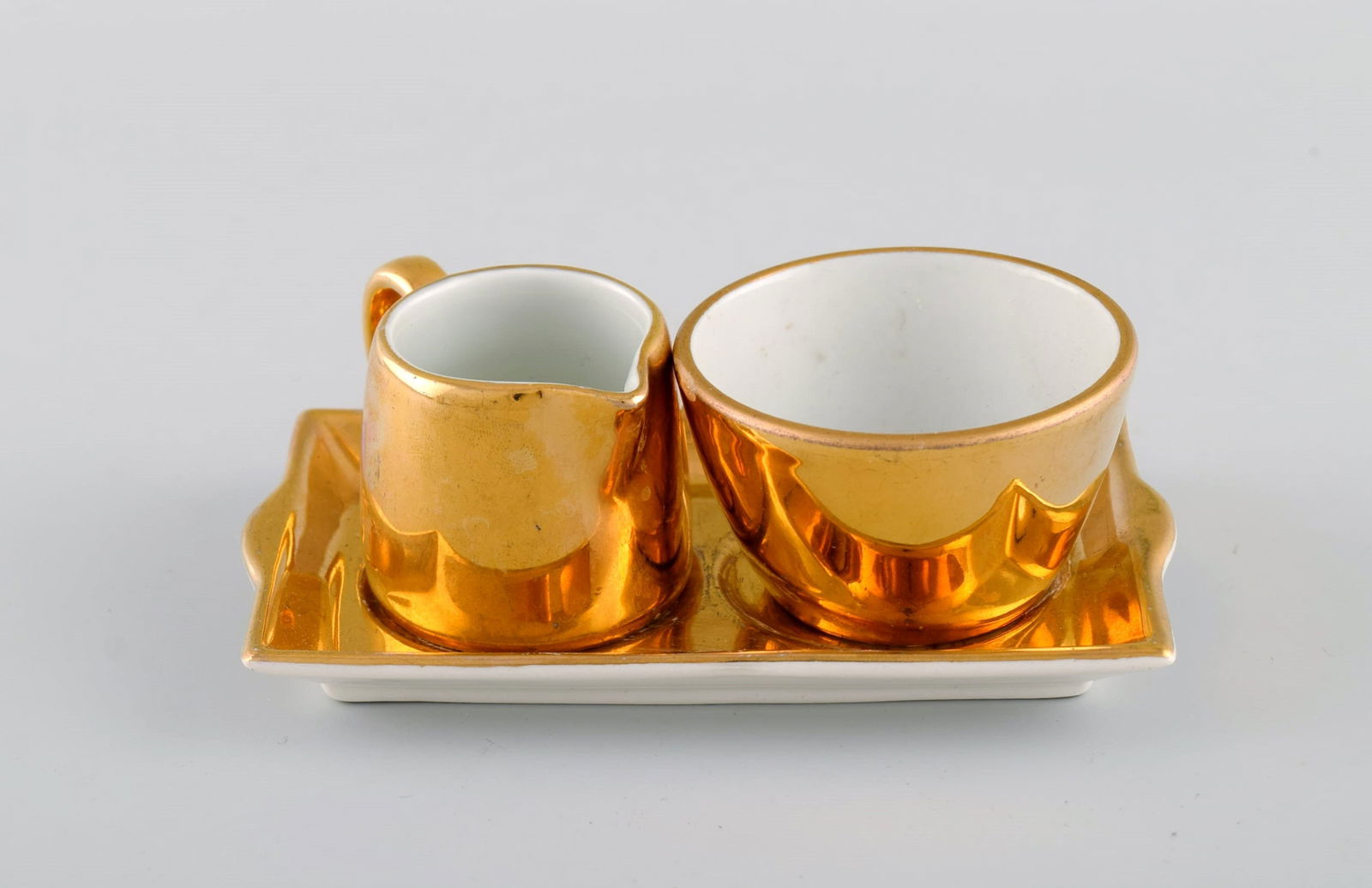 Langenthal, Schweiz among others. Coffee service for five people in porcelain with hand-painted gold - 4