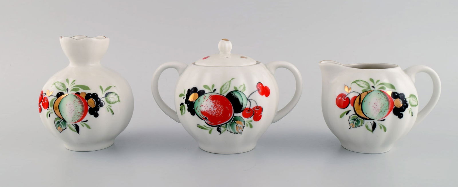 The Imperial Lomonosov Porcelain Factory, Soviet Union. Large tea service in hand-painted porcelain - 2