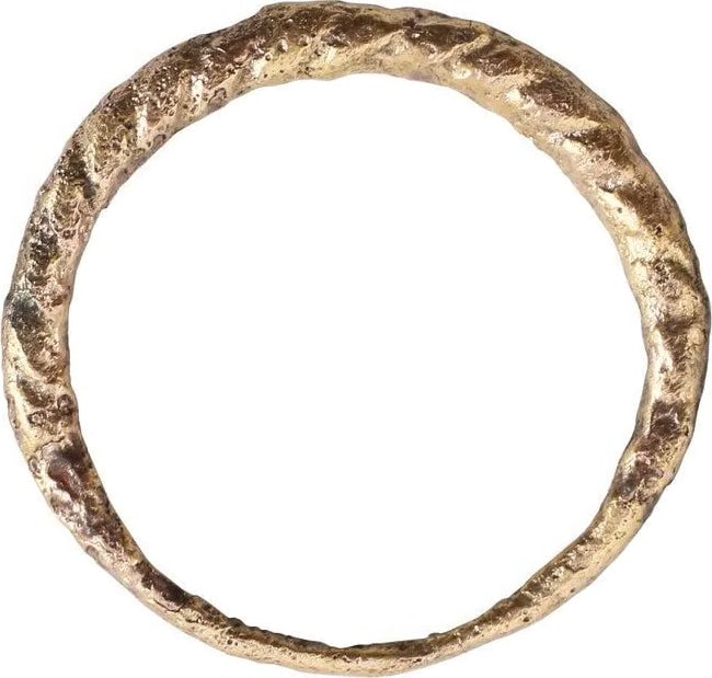 VIKING ROPED OR TWIST WEDDING RING, C.866-1067 AD, SIZE 10 - 2