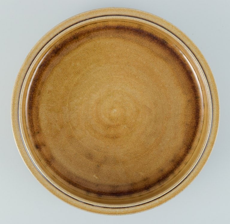 Nils Kähler for Kähler. Large ceramic bowl in modernist design. Uranium yellow glaze. - 4