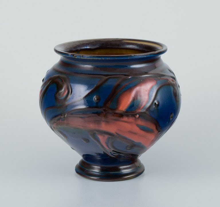 Kähler ceramic vase in horn technique. Glaze in blue and orange tones. (1 of 7)