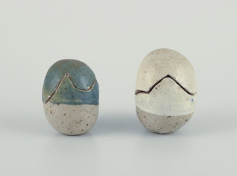 Danish studio ceramicist. Two egg-shaped unique ceramic sculptures. Divided into two parts. (1 of 8)