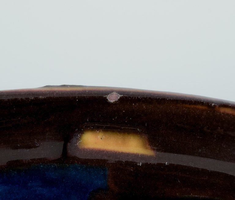 Kähler ceramic dish in cohorn technique. Abstract motif with glaze in blue, yellow, and white - 9