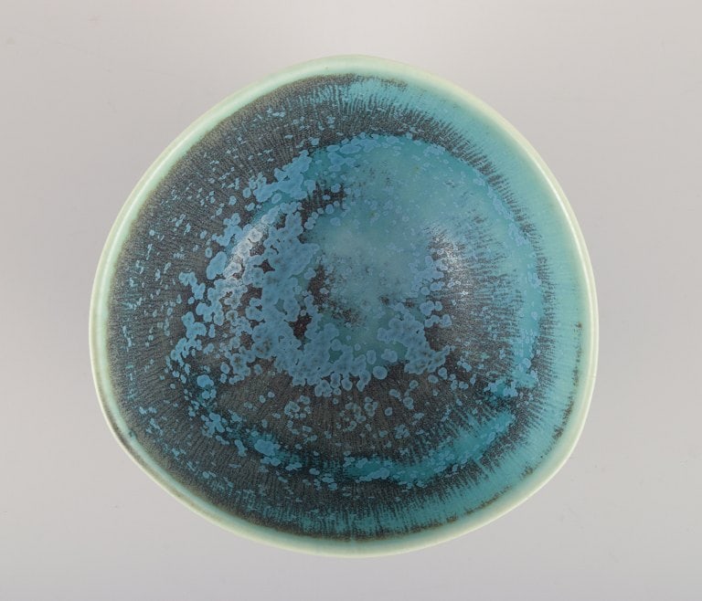 Berndt Friberg for Gustavsberg, Sweden. "Selecta" ceramic bowl in eggshell glaze with blue and green - 5