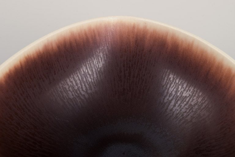 Berndt Friberg for Gustavsberg, Sweden. Unique Studiohand ceramic bowl with brown-toned glaze. - 5