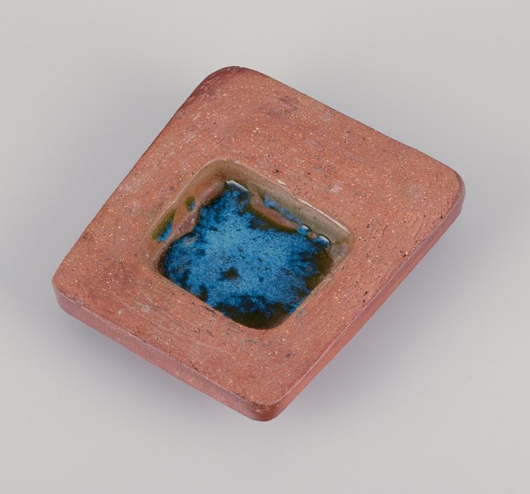 Curt Magnus Addin, own workshop, Swedish ceramic artist. Low unique bowl in a modernist style, made (1 of 8)