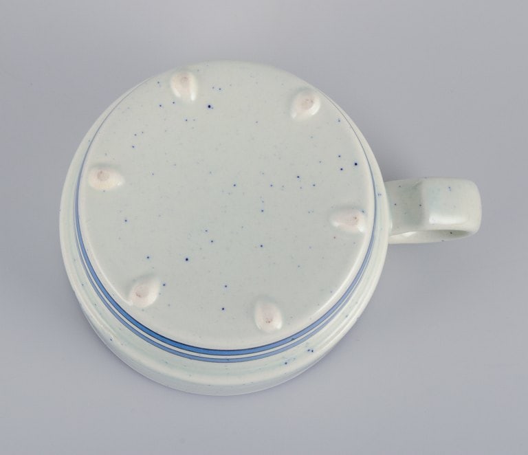 Stig Lindberg for Gustavsberg. A set of four "Dart" stoneware coffee cups and saucers, along with a - 9