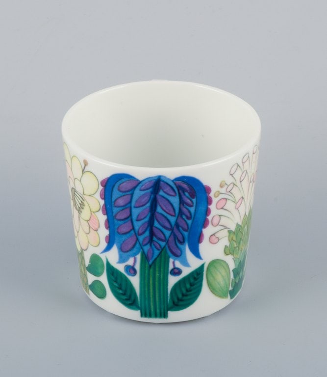 Stig Lindberg for Gustavsberg, Sweden. Rare "Tahiti" coffee cup with saucer. Hand-painted with - 4