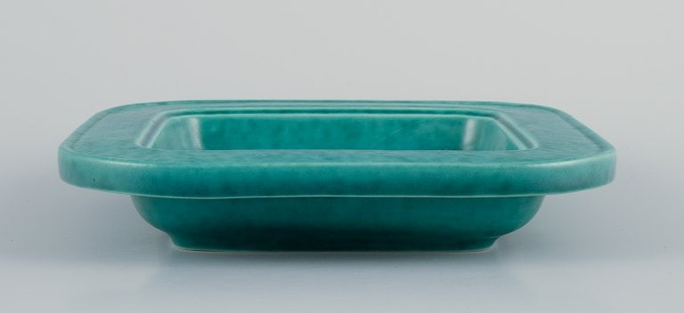 Wilhelm Kåge (1889-1960) for Gustavsberg, ceramic square bowl. Classic green glaze from the - 3