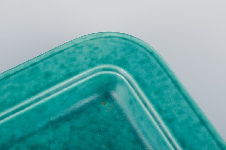 Wilhelm Kåge (1889-1960) for Gustavsberg, ceramic square bowl. Classic green glaze from the - 4