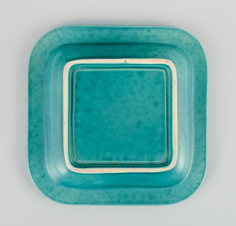 Wilhelm Kåge (1889-1960) for Gustavsberg, ceramic square bowl. Classic green glaze from the - 6