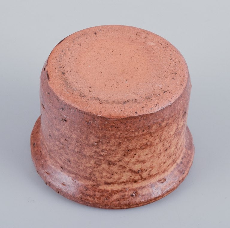 Stouby Keramik, Denmark, a set of six small handmade ceramic vases and six plates. - 7