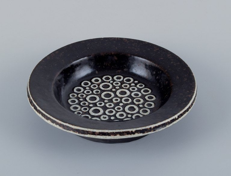 Britt-Louise Sundell (1928-2011) for Gustavsberg Studiohand, Sweden, ceramic bowl in dark brown and (1 of 5)