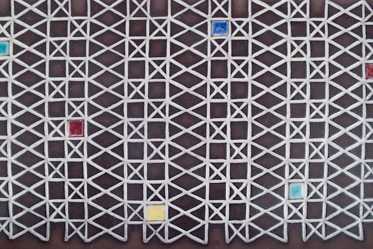 Ingrid Atterberg for Upsala-Ekeby, large rectangular "Corso" ceramic bowl designed with geometric - 5