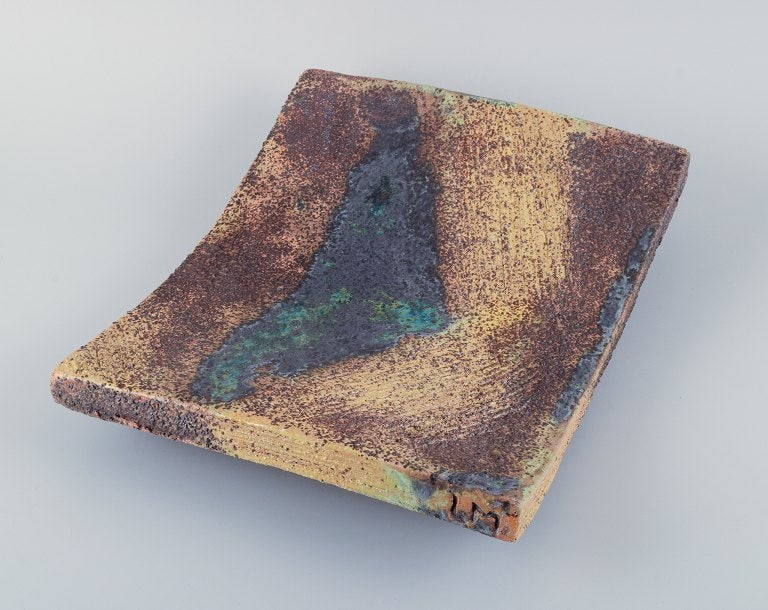 Linda Mathison, Sweden, large unique ceramic dish on four feet in modernist style. Abstract motif. - 5