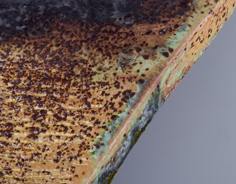 Linda Mathison, Sweden, large unique ceramic dish on four feet in modernist style. Abstract motif. - 7