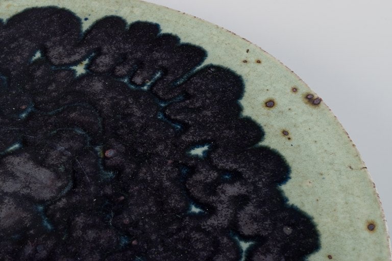 Marianne Westman for Rörstrand, large handmade unique dish in stoneware decorated with abstract - 4