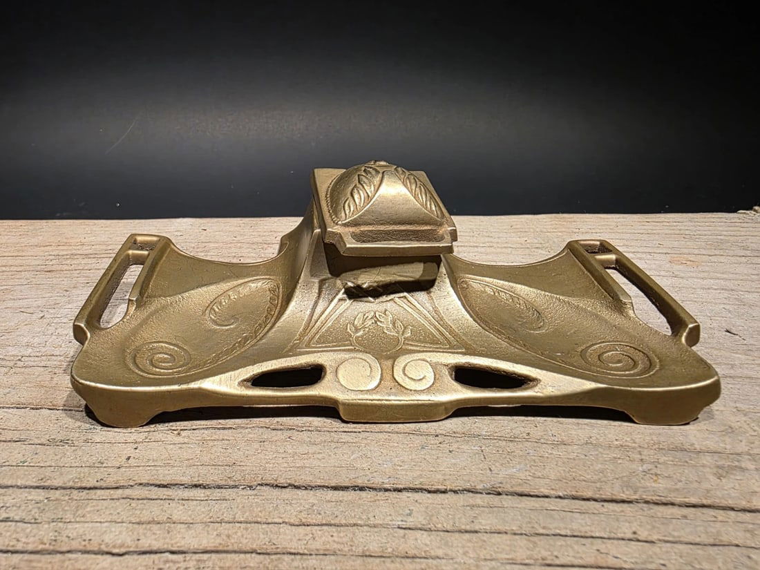 Brass Pen Holder Inkwell Desk Stand: Nice reproduction of an antique Art Nouveau style inkwell. This piece is all solid brass, well made! Good quality for any early home decor for use or display. Be sure to see our other similar