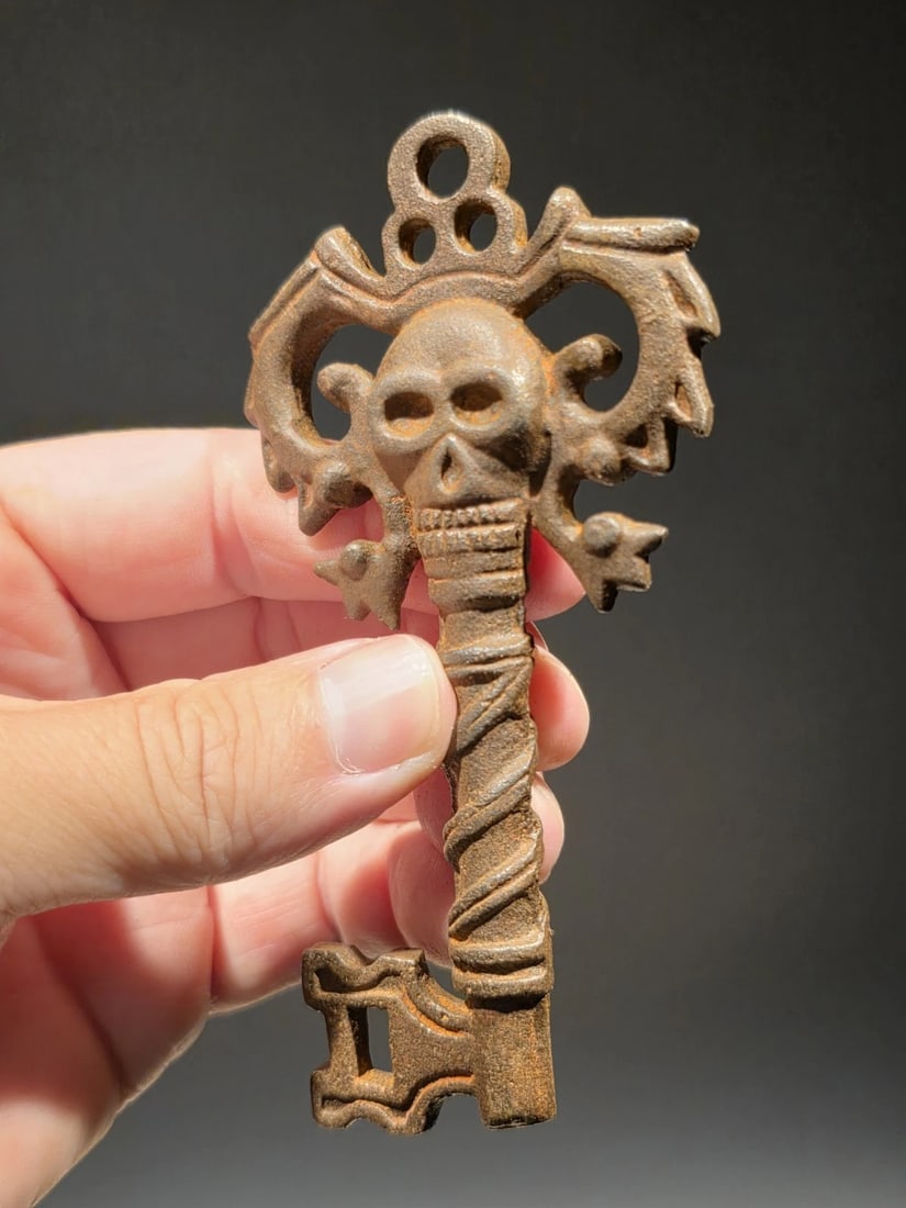 4" Large Iron Skeleton Key - 9