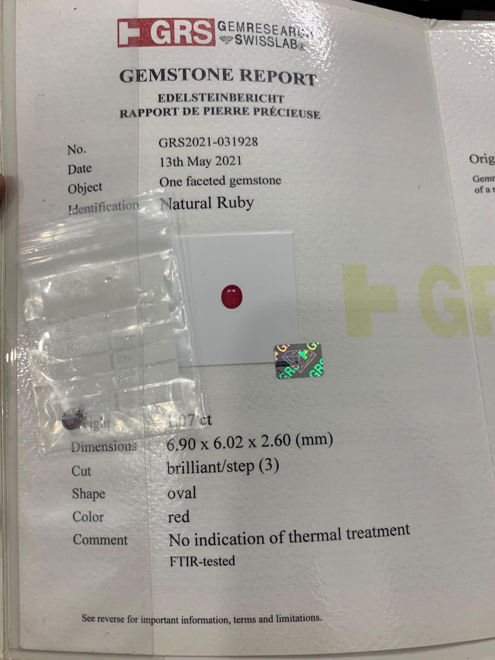 Burma Red Ruby Gemstone: 1.07 Carat Oval Cut Stone - 8