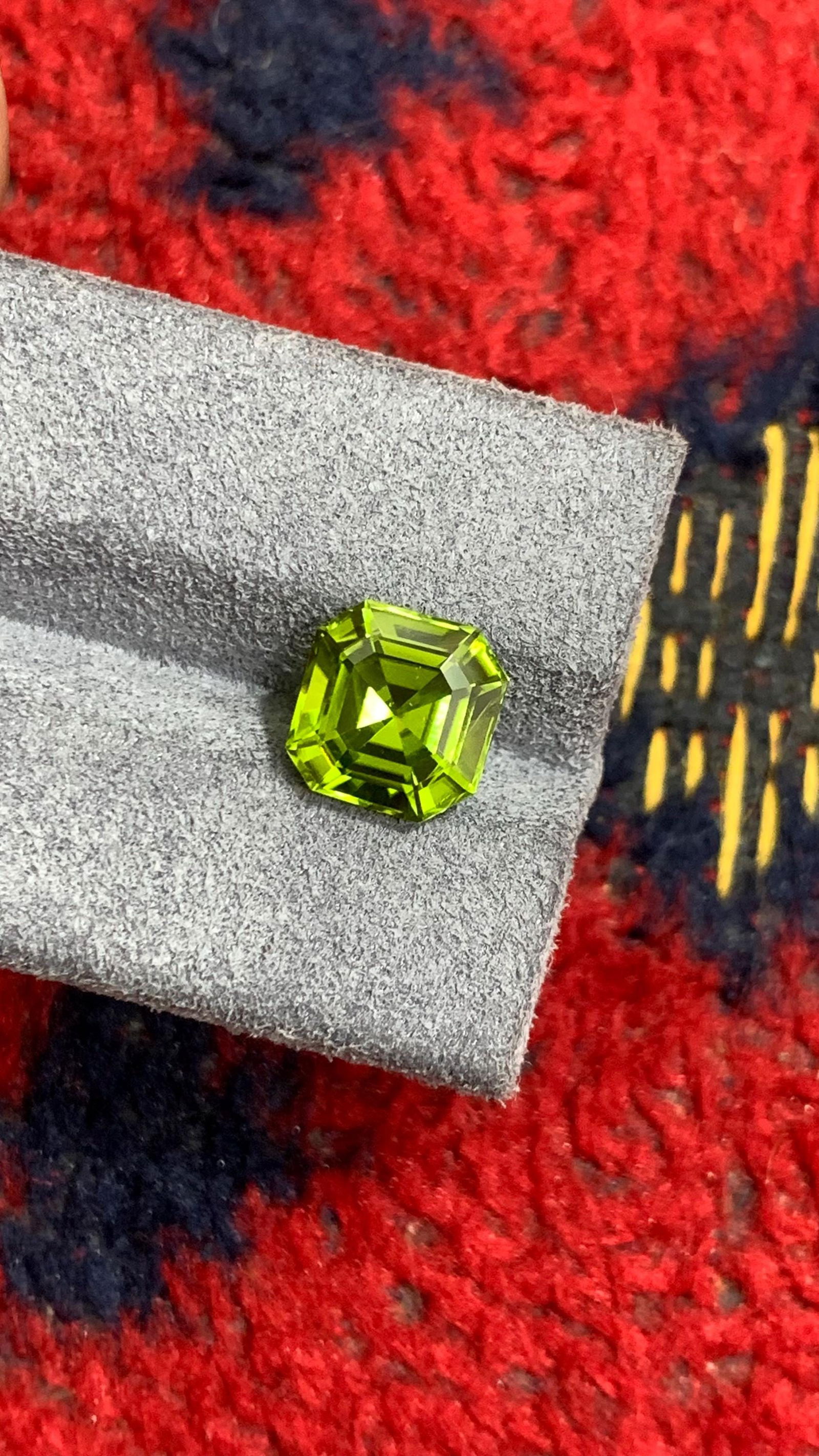Deep Green Peridot Gemstone: 3.90 Carat Asscher Cut, Sapat Mine - 5
