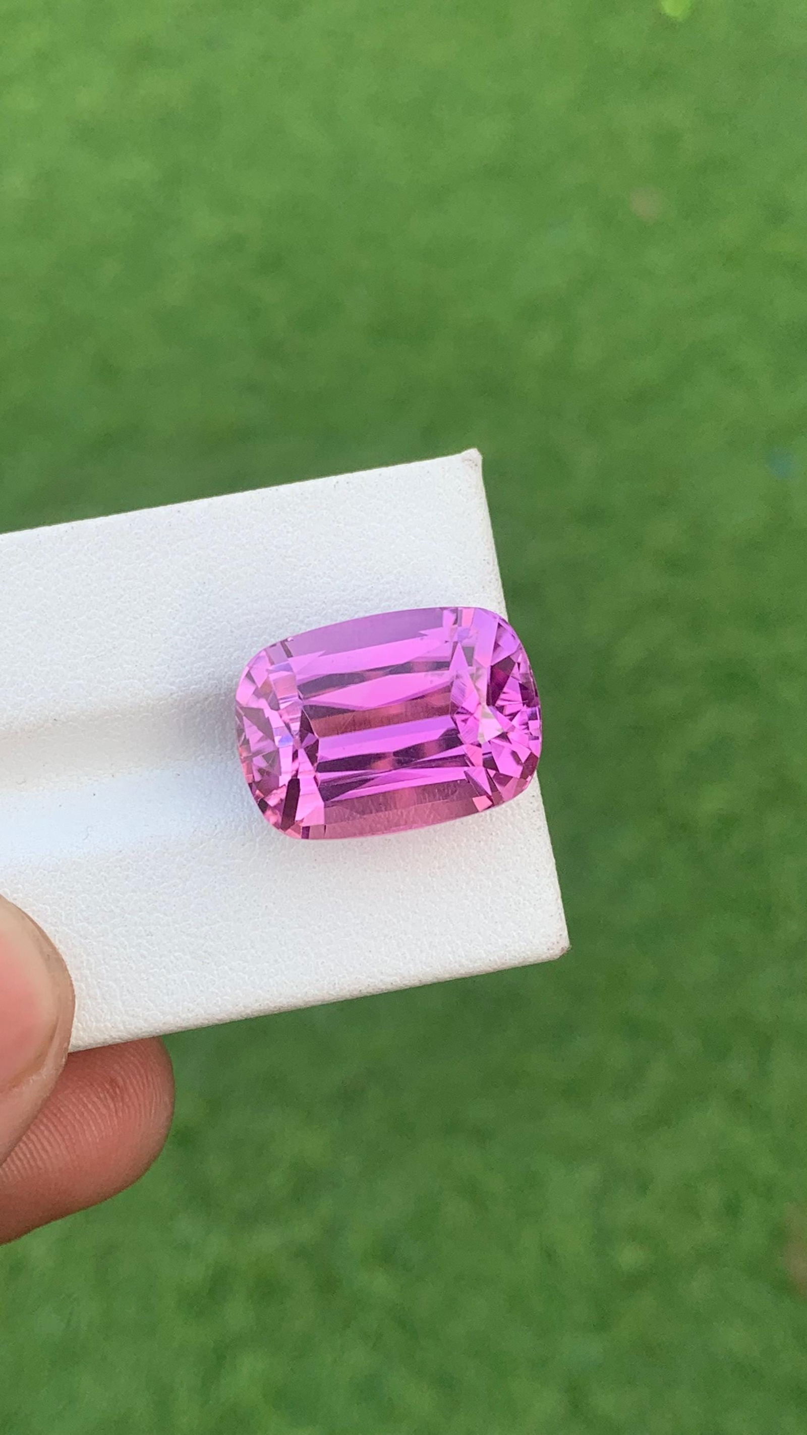 23.30 Carat Necklace Size Kunzite Cushion Cut Gemstone From Afghanistan - 3