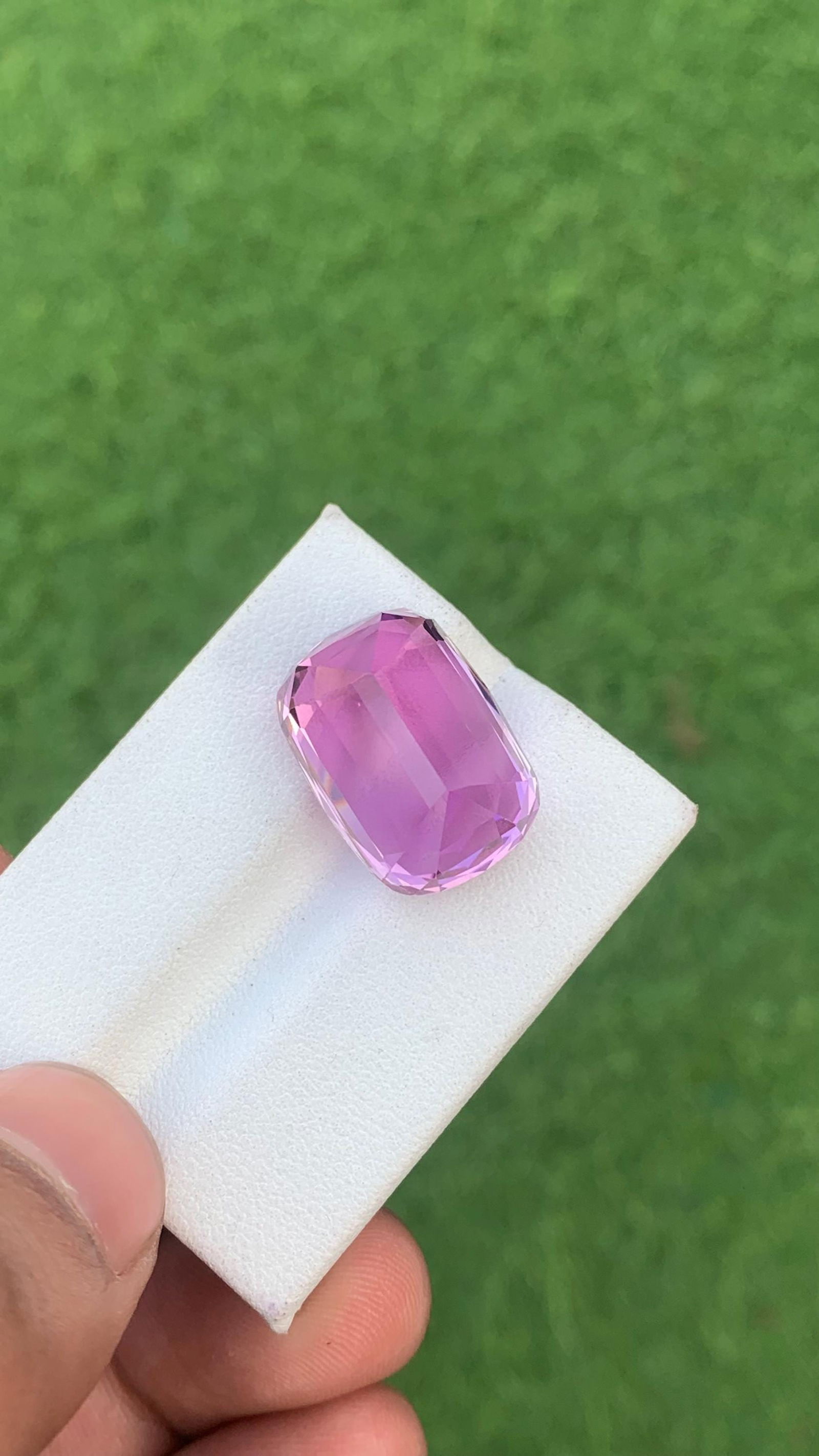 23.30 Carat Necklace Size Kunzite Cushion Cut Gemstone From Afghanistan - 7