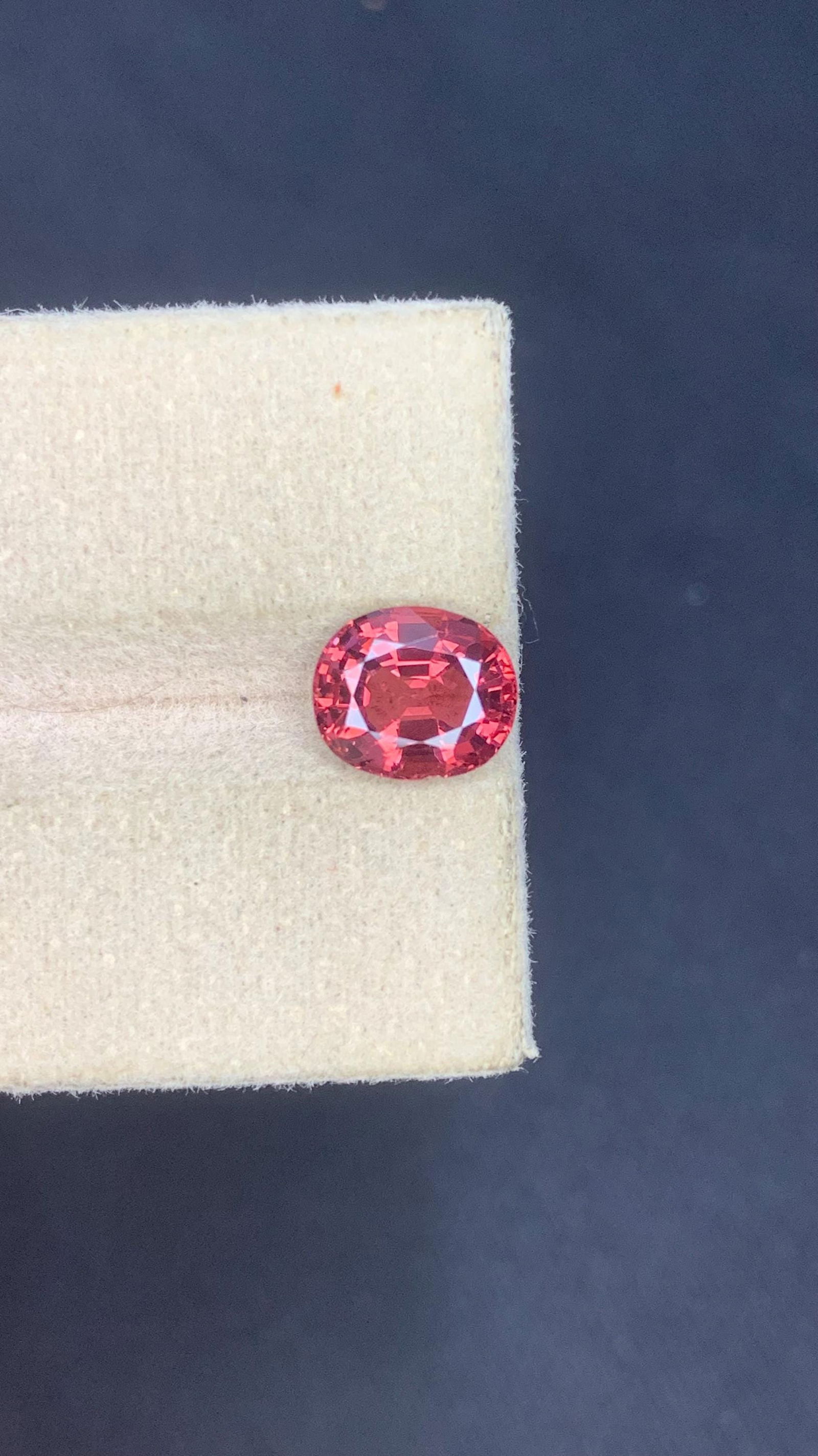 Raspberry Pink Natural Spinel Oval Cut Gemstone For Fine Jewellery And Collection - 2.15 Carat - 2