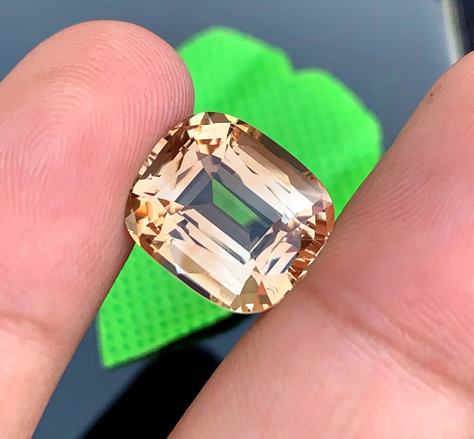 Golden Yellow Topaz Gemstone: 17.55 Carat Cushion Cut Stone: Title: Golden Yellow Topaz Gemstone: 17.55 Carat Cushion Cut Stone Description: Materials: Gemstone: Topaz Carat weight: 17.55 Golden Color Topaz Loose Gemstone Jewelry Making, Faceted Imperial Topaz