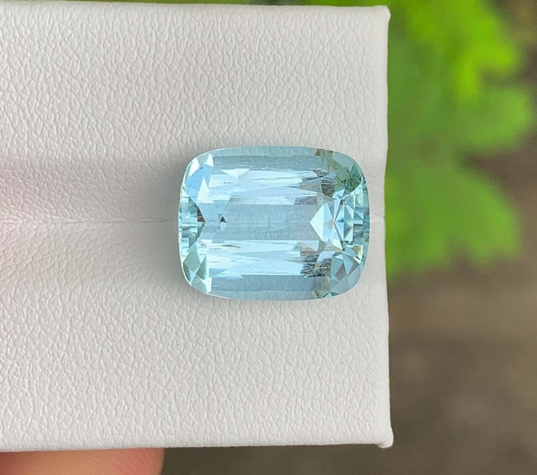 Natural Aquamarine Gemstone: 9.03 Carat Cushion Cut, Pakistan Origin - 5