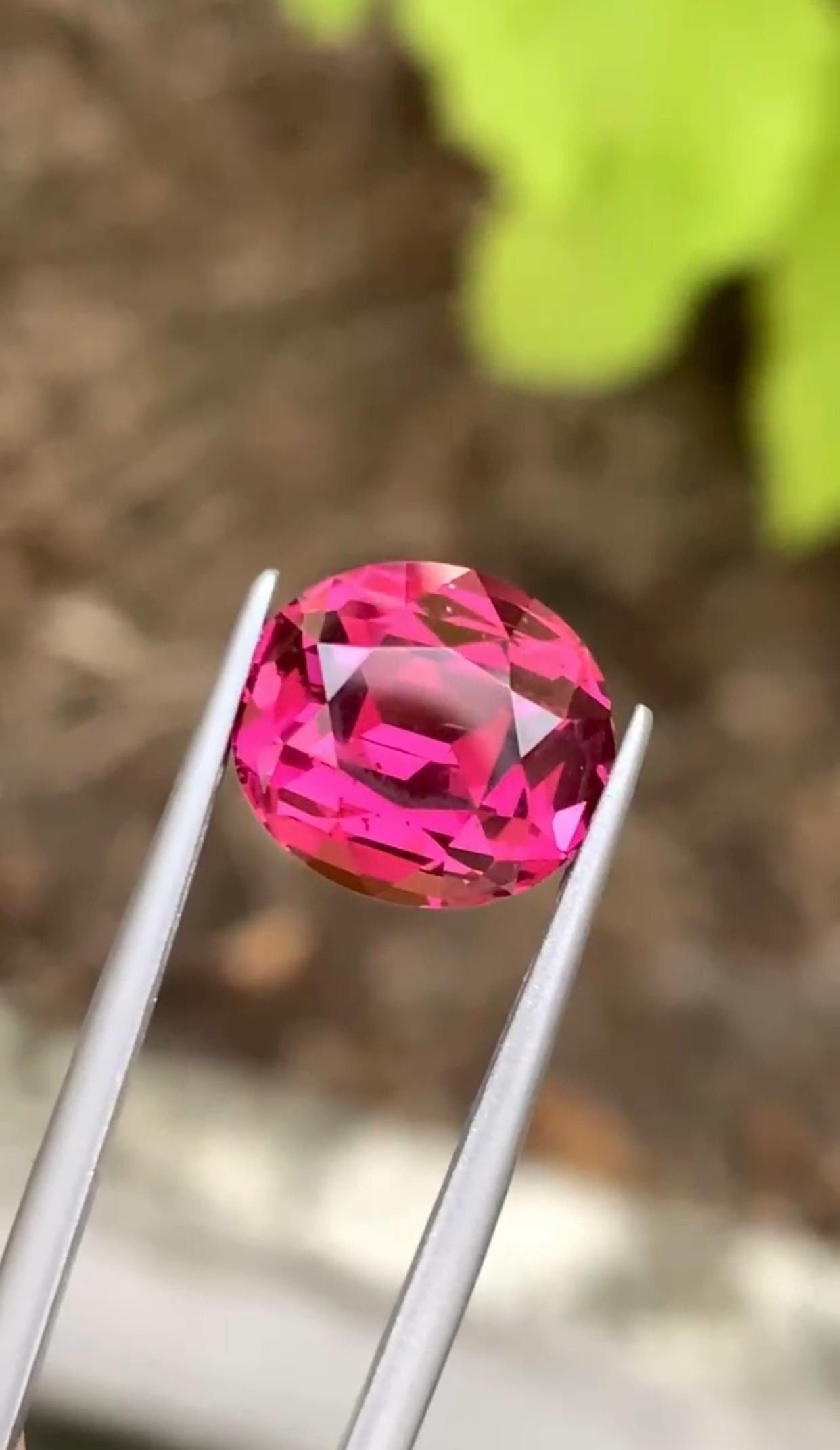 Raspberry Pink Garnet Gemstone From Kala Lani, Tanga Mine In Tanzania, 7.10 Ct: Title: Raspberry Pink Garnet Gemstone From Kala Lani, Tanga Mine In Tanzania, 7.10 Ct Description: Materials: Gemstone: Garnet Carat weight: 7.10 While best known for its deep, wine-red hue, garnet, J