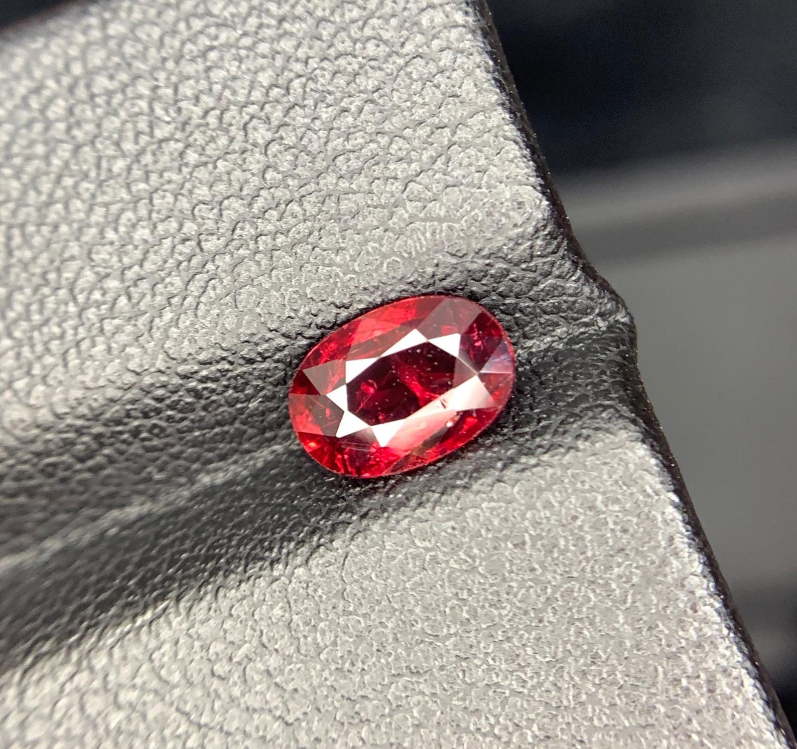 Vivid Blood Red Ruby Gemstone, Natural Ruby From Mozambique, Oval Cut Ruby Ring Jewelry Making, 1.15 - 5