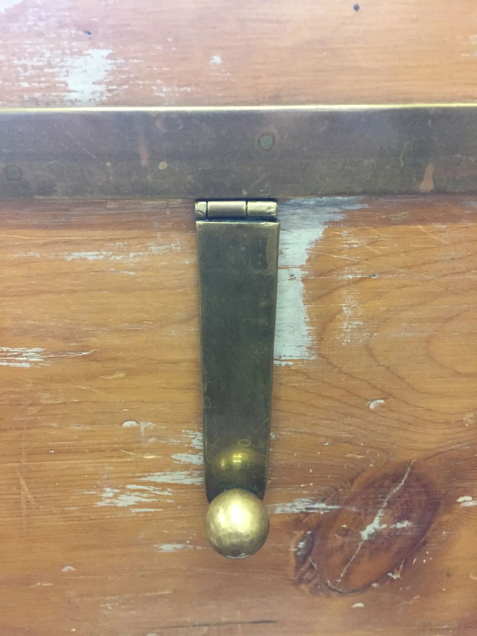 Old Spirits Box & Bottles - 7