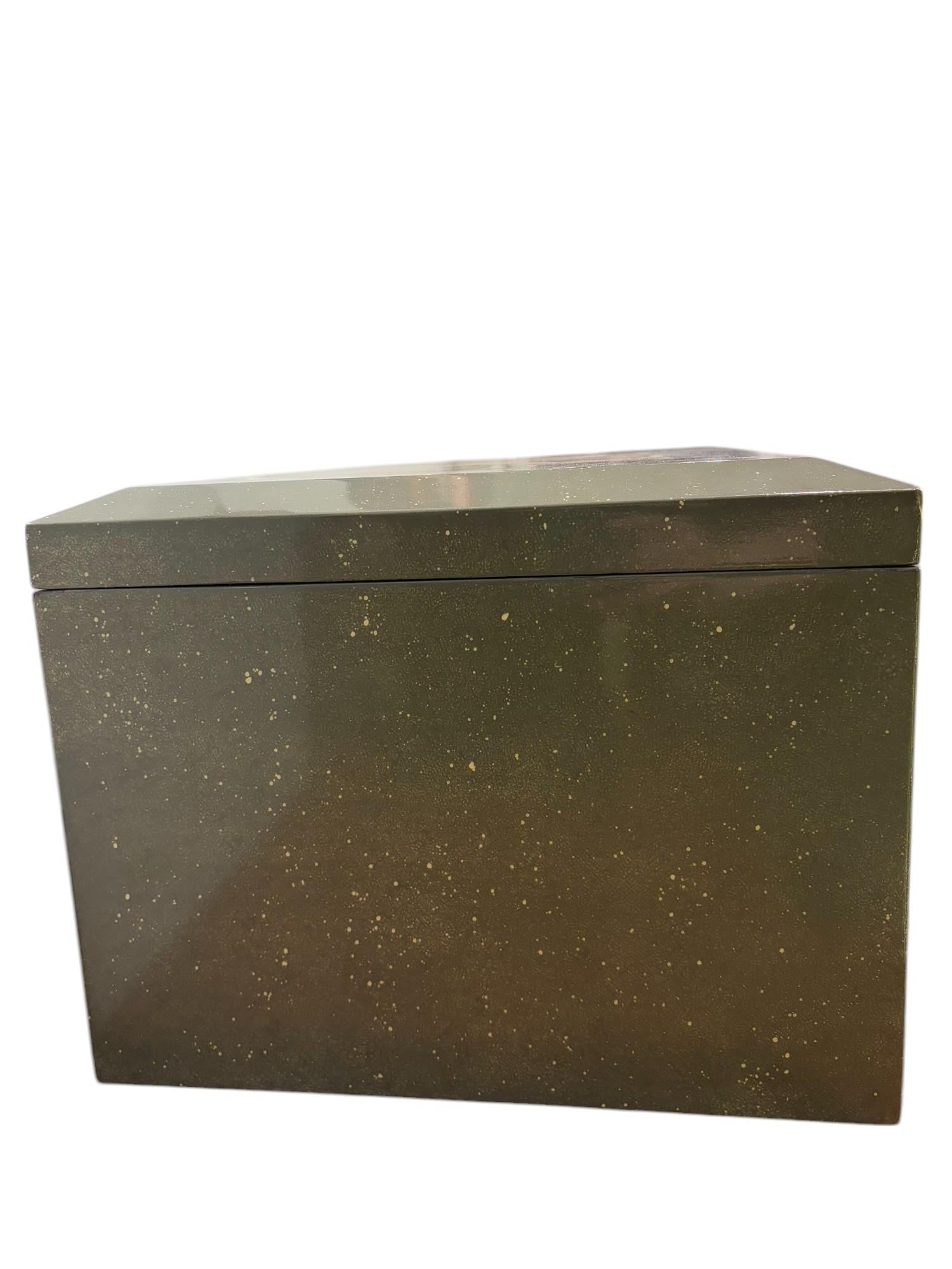 Maitland Smith Lacquered Storage Trunk With Piranesi Print - 2