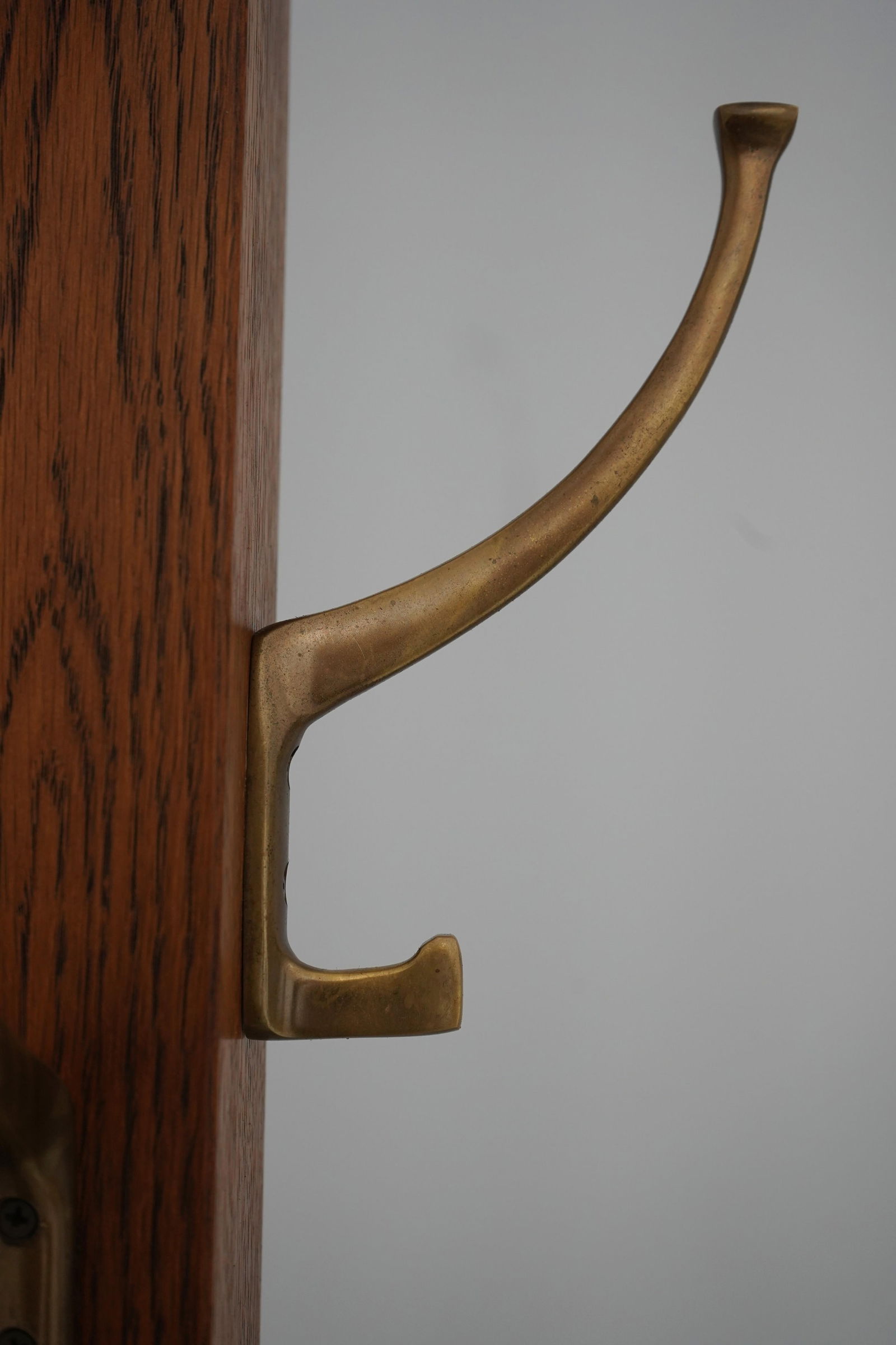 Stickley Mission Oak Arts & Crafts Coat Rack Tree - 8
